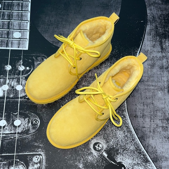 NIB UGG Neumel - Picture 8 of 12